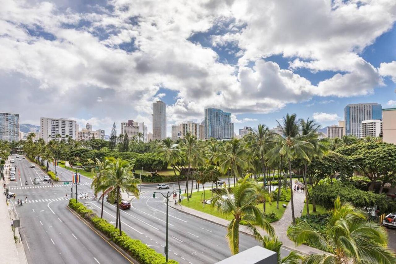 Villa Incredible Location Free Parking In Waikiki à Honolulu Extérieur photo